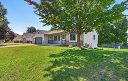 7307 21st Avenue, Jenison, MI 49428