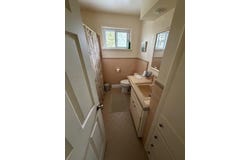 211 Leland Place, Lansing, MI 48917