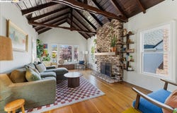 5327 Brann St, Oakland, CA 94619