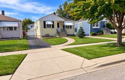 4508 WENONAH Avenue, Forest View, IL 60402