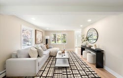 27 Rolling Lane, Needham, MA 02492