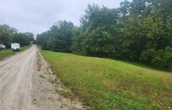 Coral Avenue, Princeton, MO 64683