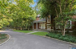 7 Charney Place, Alpine, NJ 07620