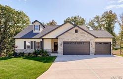 412 Shady Trail Drive, Troy, MO 63379