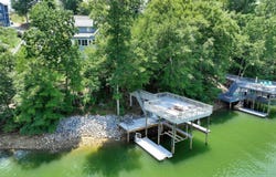 1325 Nicholas Ln, Moneta, VA 24121