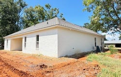 435 W Reynolds St, Pontotoc, MS 38863