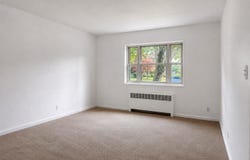 6 DeHaven Drive, Yonkers, NY 10703