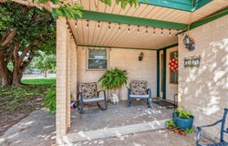 725 BENNETT Drive, Dumas, TX 79029-5305