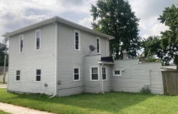 108 N Todd St, Mc Comb, OH 45858