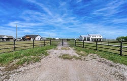 2641 Bode Road, West, TX 76691