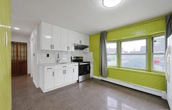 82 Lantern Road, Hicksville, NY 11801