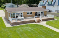 20518 Diamond Shores Drive, Cassopolis, MI 49031