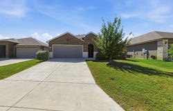 2124 FOXBRIAR CV, New Braunfels, TX 78130