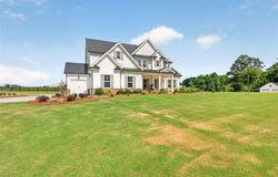 72 Murphy Road, Pendergrass, GA 30567