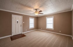 909 N Main Street, Ector, TX 75439