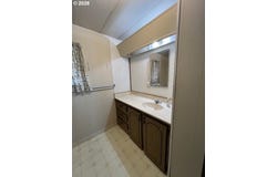 3572 Turner Rd SE, Salem, OR 97302