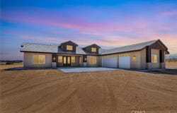 10055 Eaby, Phelan, CA 92371