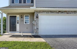 178 BRAEBURN Way, PALMYRA, PA 17078