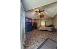 55 Lou Hill RD, Hinton, WV 25951