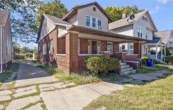 219 E State Street, Princeton, IN 47670