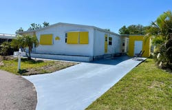 906 Orinoco, Venice, FL 34285