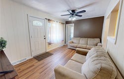 435 2nd Street SE, Brewster, OH 44613