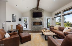 7730 Brooten Mountain Loop, Pacific City, OR 97135