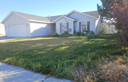 226 Bellevue Ct, Twin Falls, ID 83301