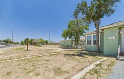 514 W 7th St, Pecos, TX 79772