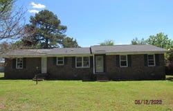501 E MAIN ST, Conway, NC 27820