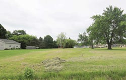 Hemphill Road, Flint, MI 48507