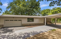 3 Hickory Lane, White Heath, IL 61884