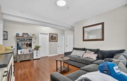 33 Park St, Brockton, MA 02301