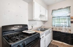 2304 Holt Avenue, Columbus, OH 43219