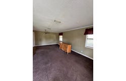105 Glen Iris Drive, Eufaula, AL 36027