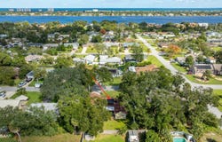 800 W River Oak Drive, Ormond Beach, FL 32174