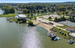 1205 Surfside Circle, Aurora, OH 44202