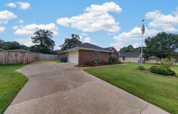 514 Noah Lane, Lindale, TX 75771