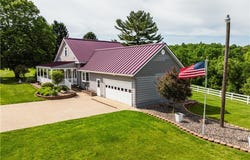 7759 Eddie Hill Road SE, Uhrichsville, OH 44683