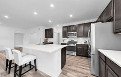 135 S Devoe Drive, Oswego, IL 60543