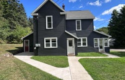 493 Jasper Street, Ishpeming, MI 49849