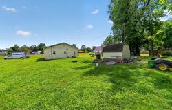 107 Westside, Earlington, KY 42410