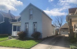 319 Locust St, Findlay, OH 45840