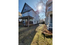 261 Harrison Street, Elyria, OH 44035