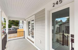 245 E Redbud Alley, Columbus, OH 43206