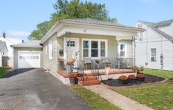 83 Eastern States Pkwy, Somerville Boro, NJ 08876-2634