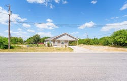402 Dennis, Del Rio, TX 78840