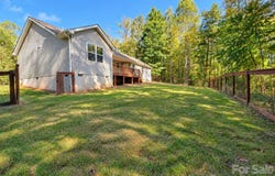 15 Tiki Way, Candler, NC 28715