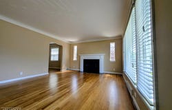 2168 Allard Road, Grosse Pointe Woods, MI 48236
