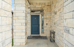 195 White Horses Dr, Kyle, TX 78640